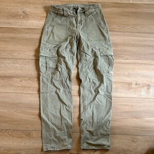 American Eagle Outfitters Men's Khaki Cargo Pants